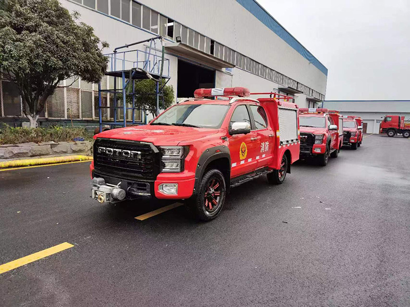 福田CLW5030TXFQC05型器材消防車(chē)