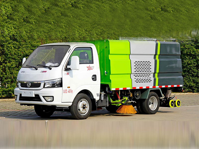 藍(lán)牌途逸洗掃車(chē)CLW5040TXSASL